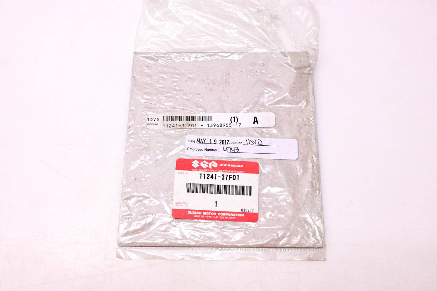 New OEM Suzuki 11241-37F01 Cylinder Base Gasket NOS