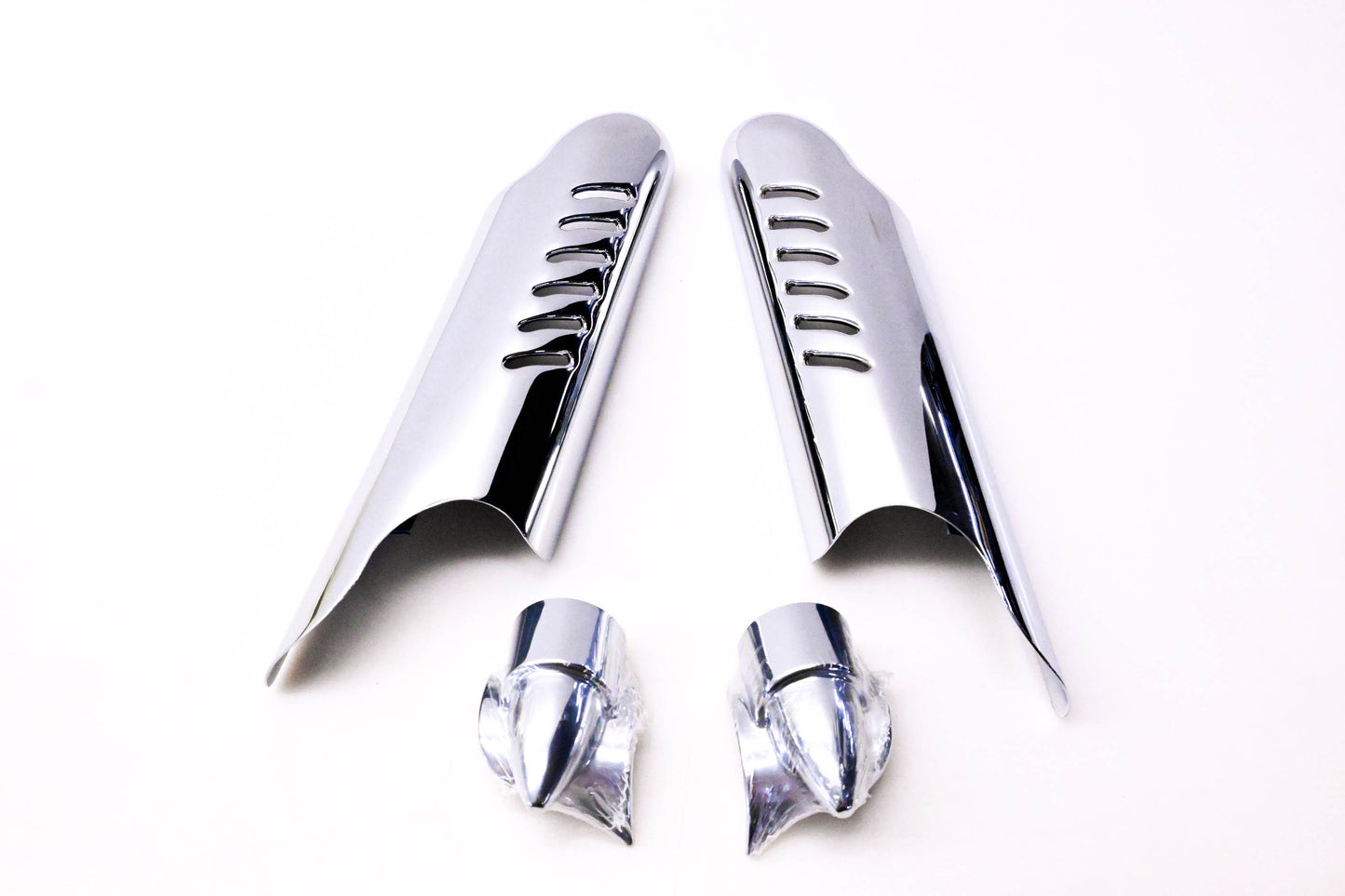Kuryakyn 2350-0158 Lower Leg Shields With Fender Boss Cover Kit NOS