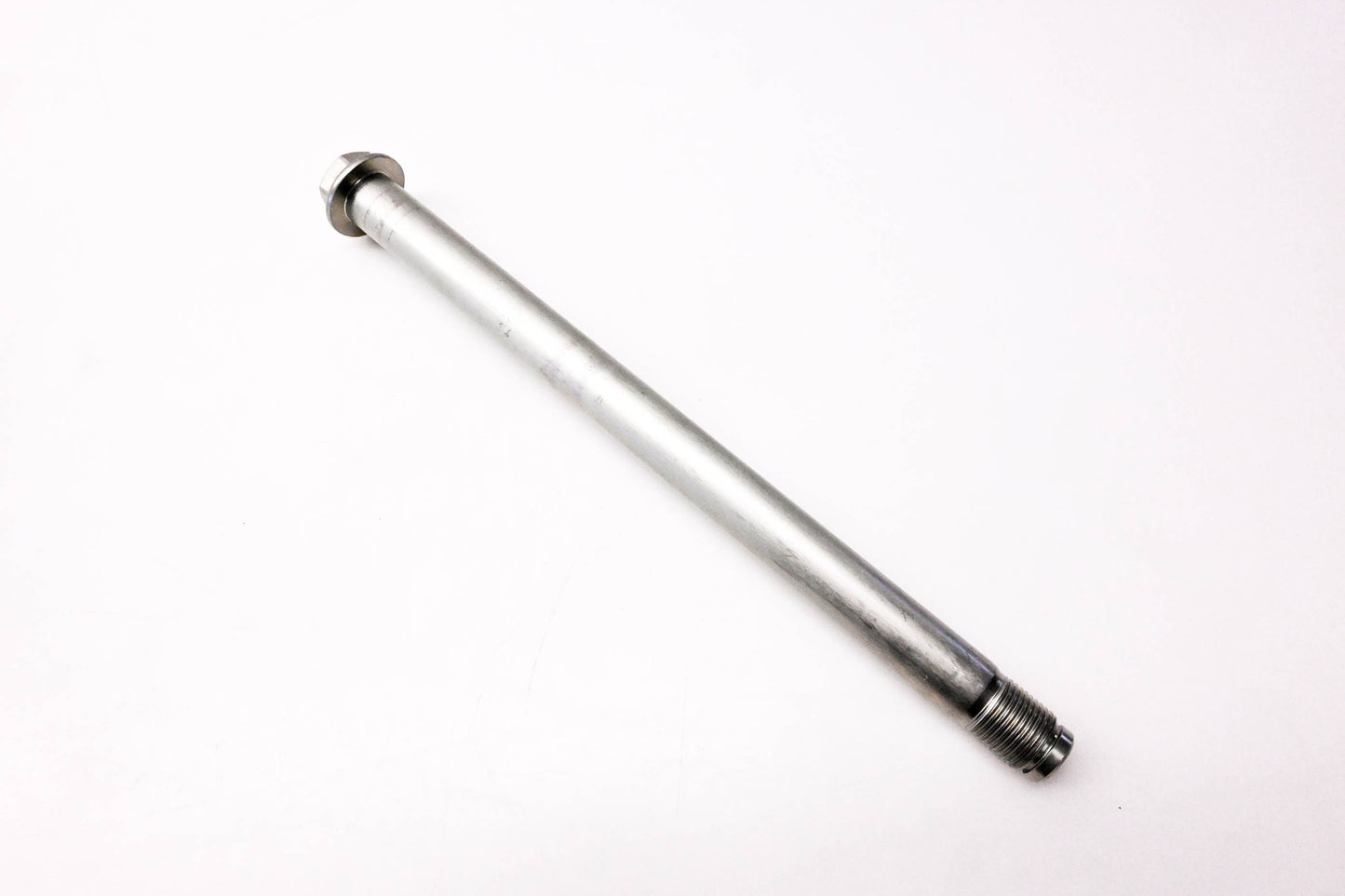 New OEM Harley-Davidson 41114-08 Rear Hollow Axle NOS