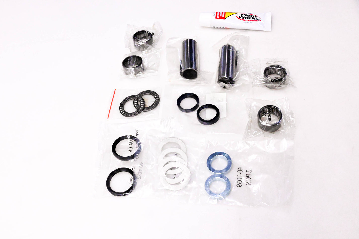 Pivot Works 1302-0229, EZM30-16R Swing Arm Kit NOS