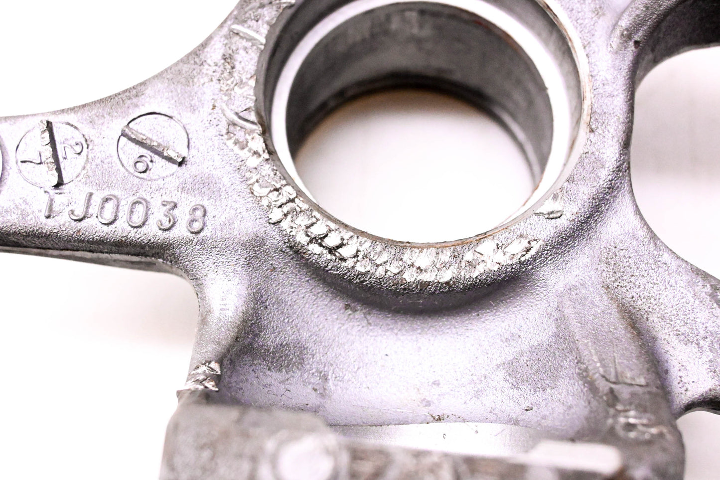 OEM Suzuki 51231-31G20 Steering Knuckle
