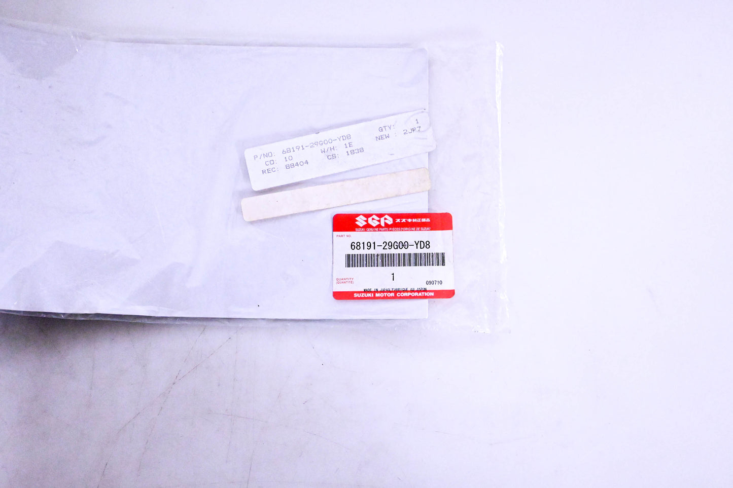 New OEM Suzuki 68191-29G00-YD8 Suzuki Emblem NOS