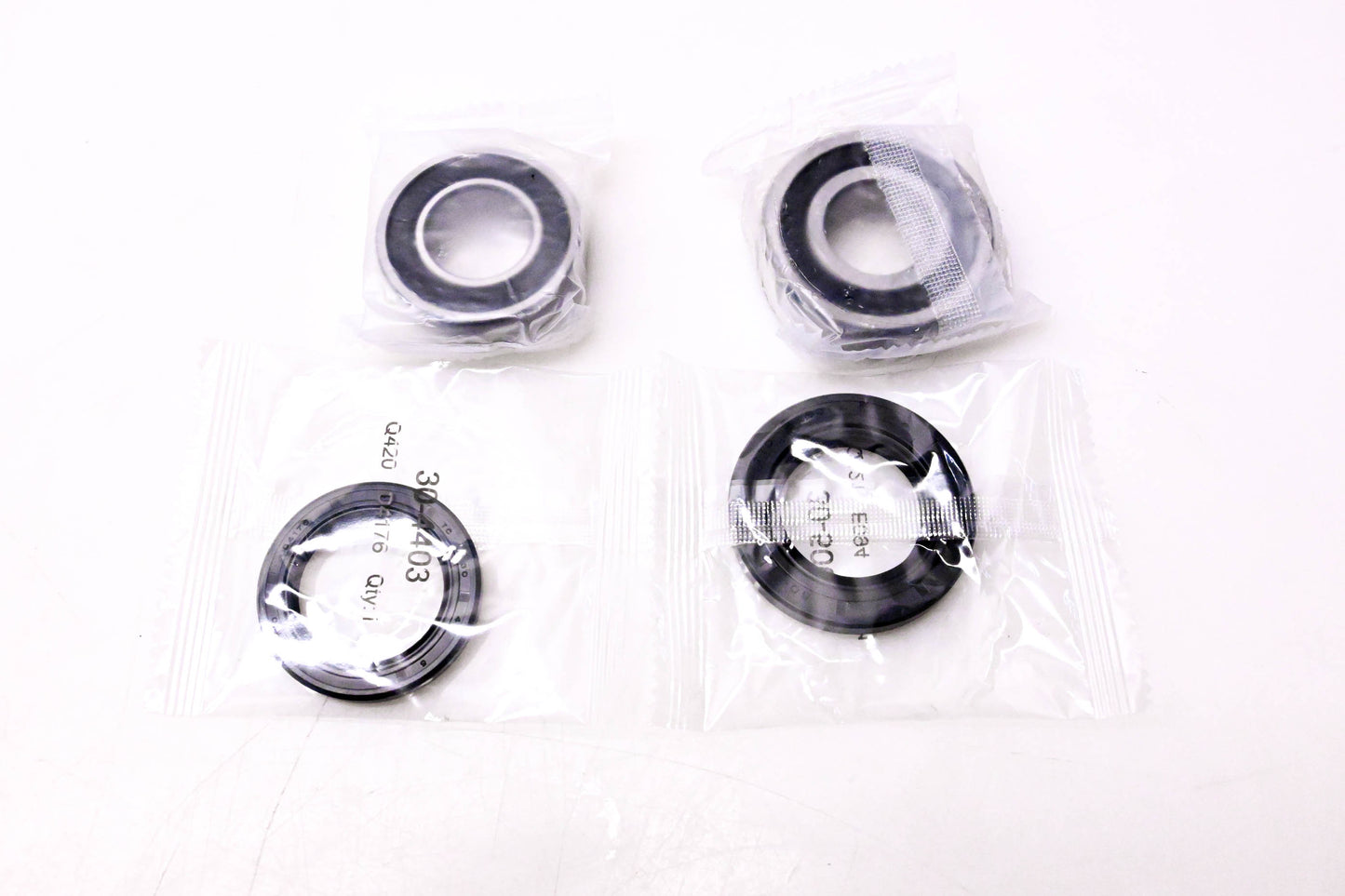 Pivot Works RWK-Y08-421, EZM10-12E Rear Wheel Bearing Kit NOS