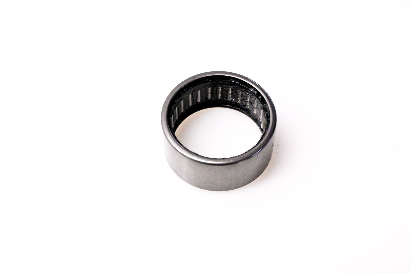 New OEM Yamaha 93317-43580-00 Roller Bearing NOS