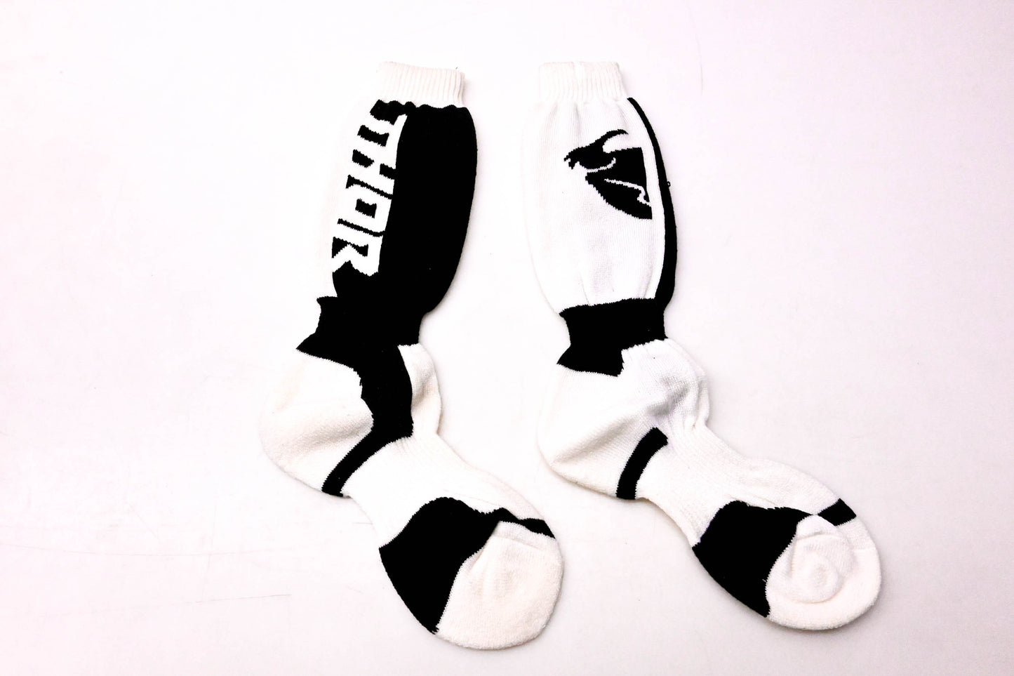 Thor 3431-0386 Pair of Youth Socks Black & White NOS