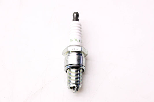 NGK BR9EYA, 7548 Spark Plug NOS