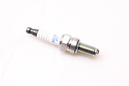 NGK CR9EB, 6955 Spark Plug NOS