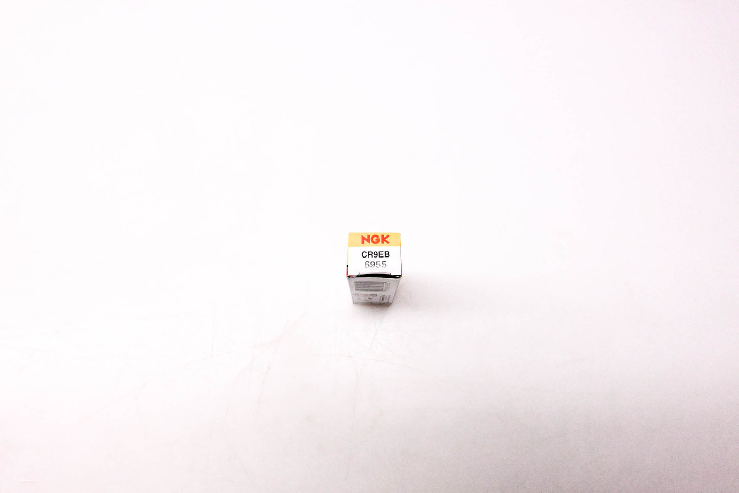 NGK CR9EB, 6955 Spark Plug NOS