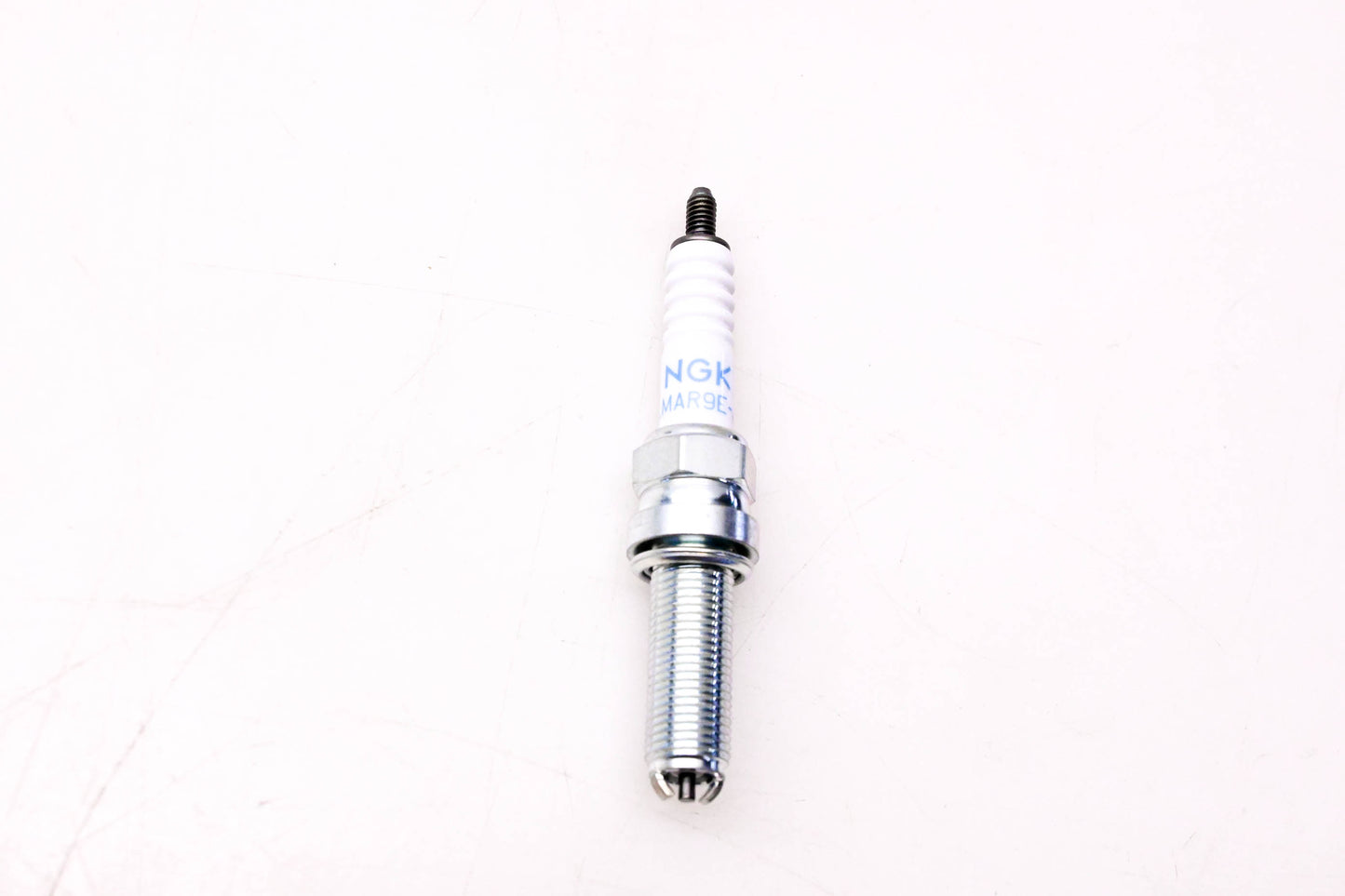NGK LMAR9E-J, 6884 Spark Plug NOS