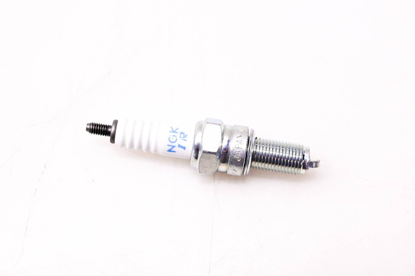 NGK CR9EIA-9, 6289 Laser Iridium Spark Plug NOS