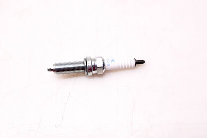 NGK LMAR7A-9, 4908 Spark Plug NOS