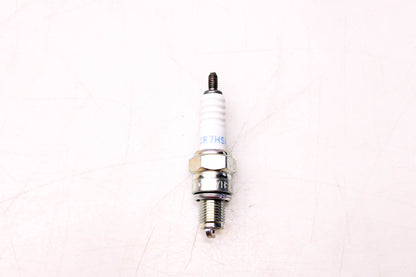 NGK CR7HSA, 4549 Spark Plug NOS