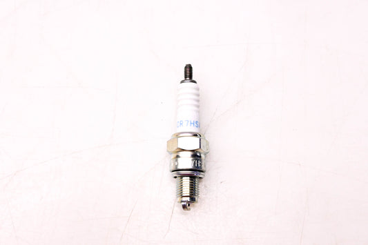 NGK CR7HSA, 4549 Spark Plug NOS