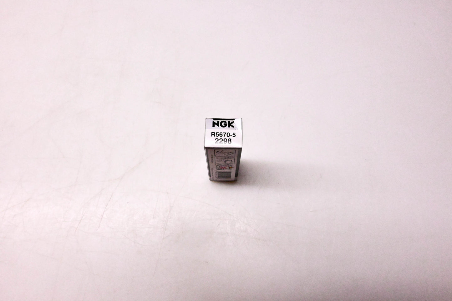 NGK R5670-5, 2298 Spark Plug NOS
