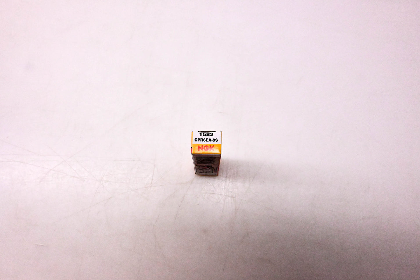 NGK CPR6EA-9S, 1582 Spark Plug NOS