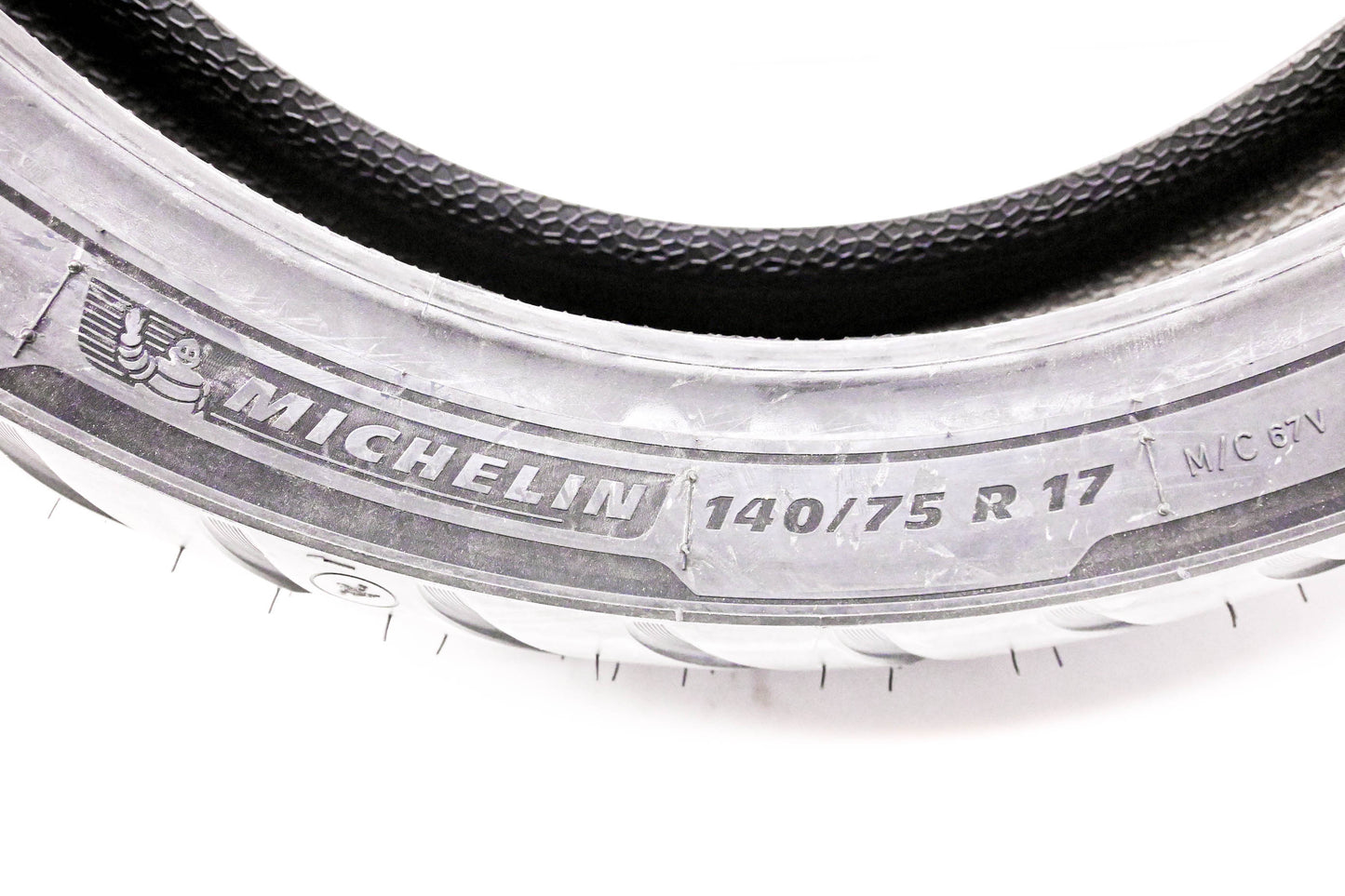 Michelin CAI 488163 Michelin Commander 3 Cruiser 140/75R17 M/C 67V Tire NOS