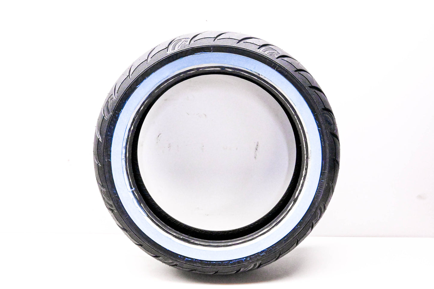 Avon Tyres 2120292, 90000031482 Cobra Chrome AV92 Whitewall 150/70B18 76V RF Rear Tire NOS