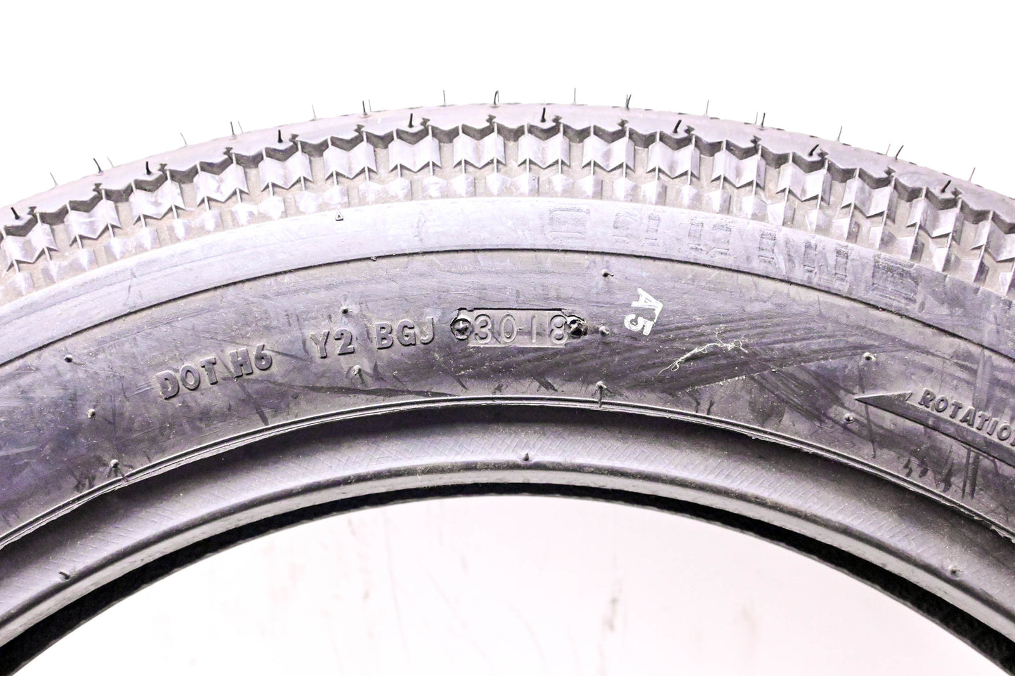 Shinko 87-4624 E-270 A/B 4.00-18 M/C 64H Tire NOS