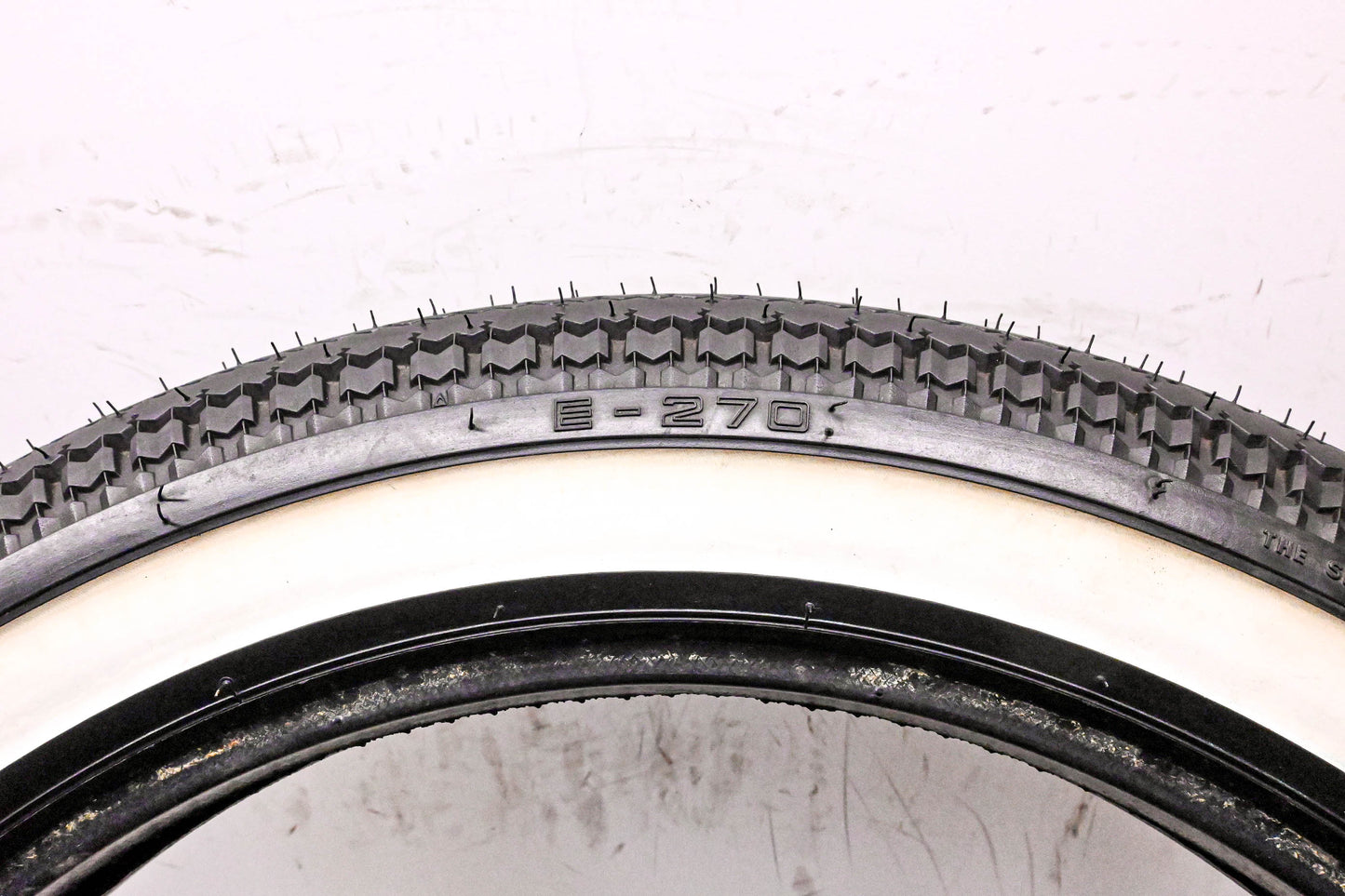 Shinko Tires202-38 Shinko E-270 White Wall 4.00-19 M/C 61H Tire NOS