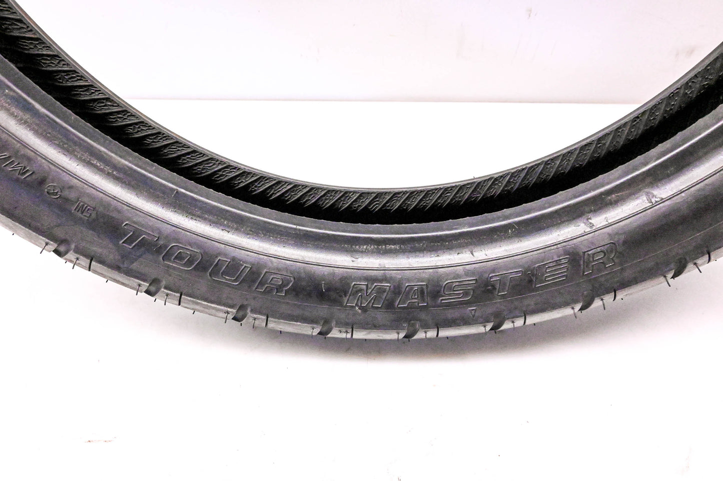 Shinko Tires202-39 Shinko Tour Master 100/90-18 M/C 56V Tire NOS