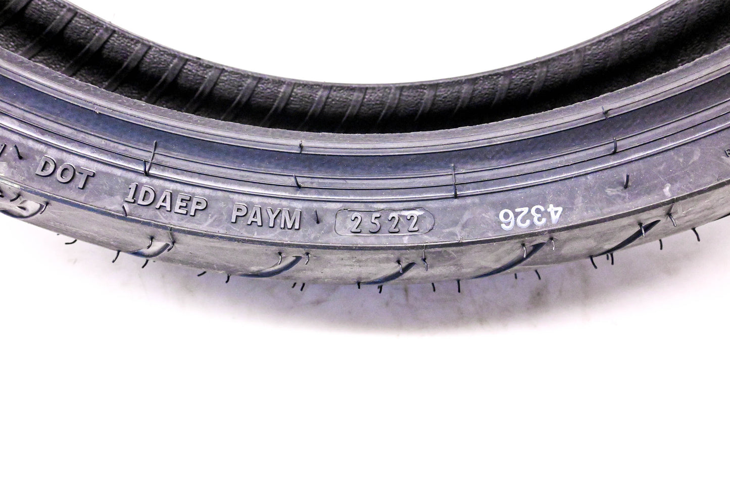 Dunlop 0305-0675, 4513-1060 American Elite 130/60B21 M/C 69H Tire NOS