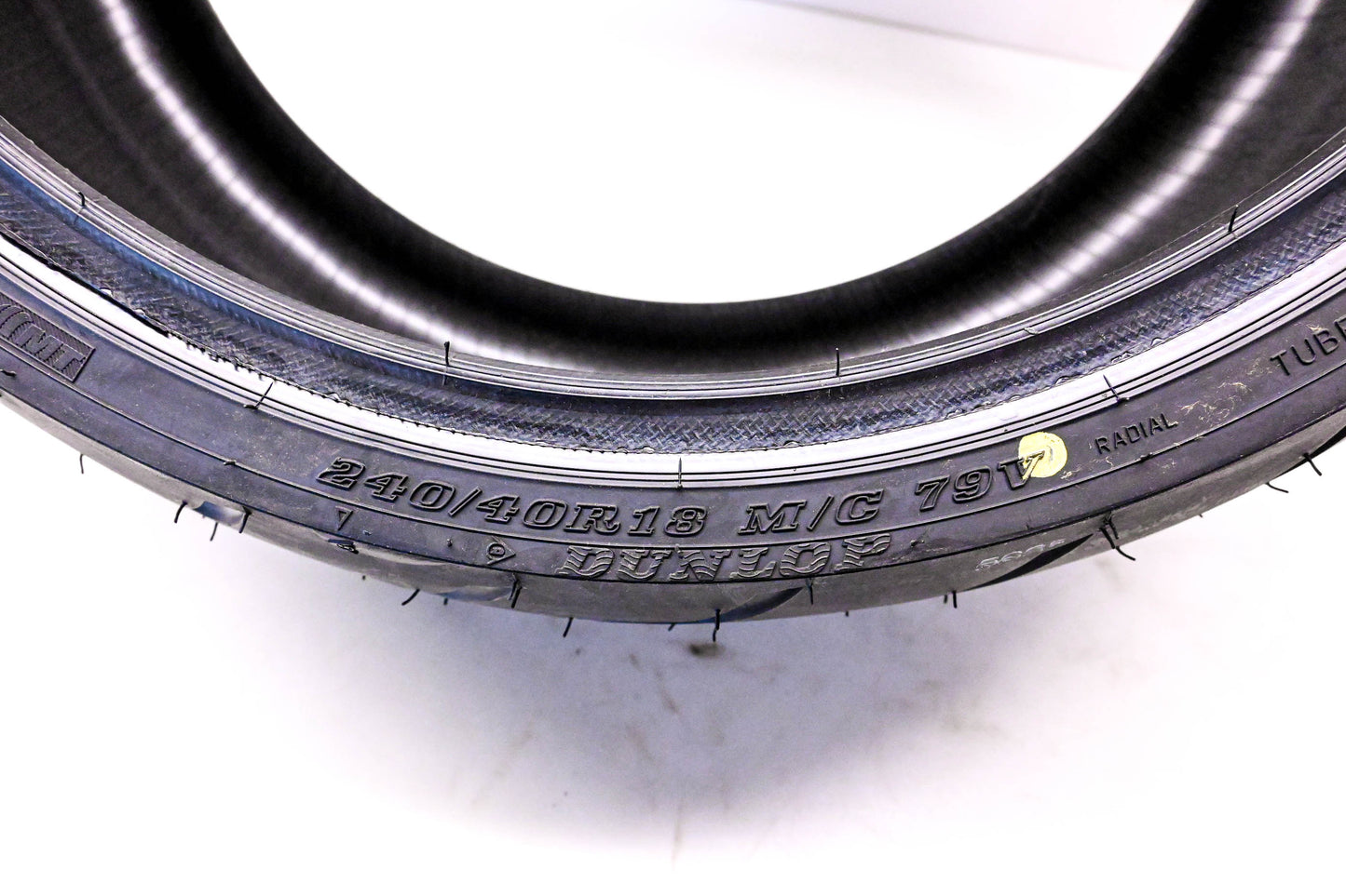 Dunlop 873-0145, 4513-1730 American Elite 240/40R18 M/C 79V Tire NOS