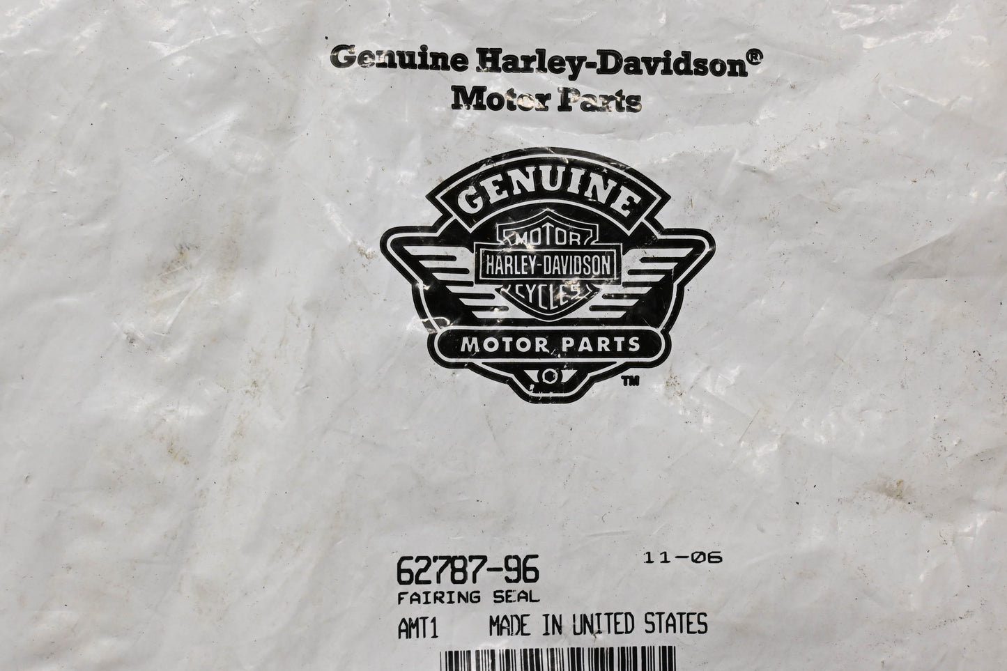 New OEM Harley-Davidson 62787-96 Fairing Seal NOS