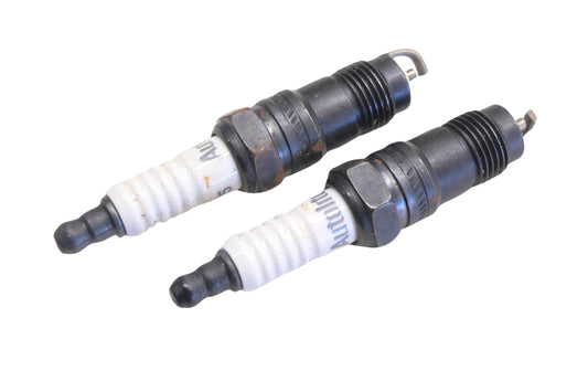 Autolite 2545 Spark Plugs Qty 2 NOS