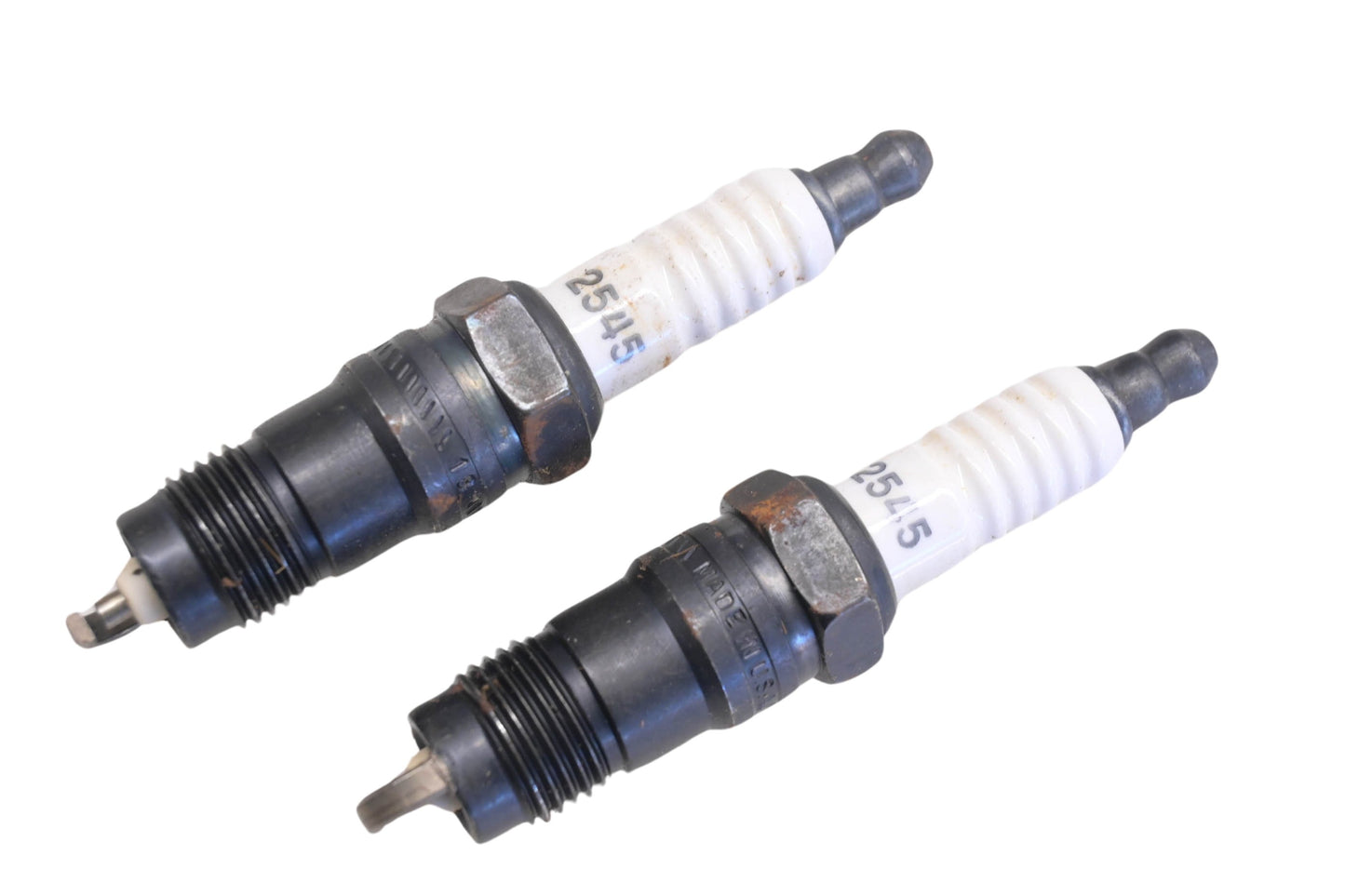 Autolite 2545 Spark Plugs Qty 2 NOS