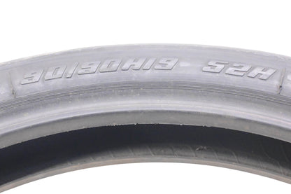 Avon AM20 Roadrunner 90/90H19 52H Tire NOS