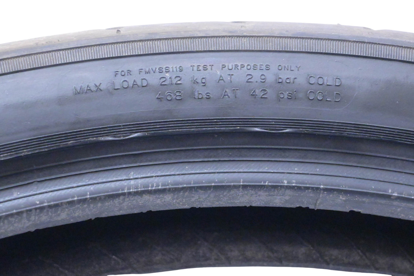 Avon AM41 Venom 90/90-21 Front Tire NOS