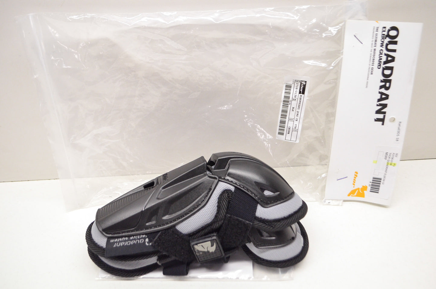 New Thor Quandrant Youth Black Elbow Guard Set