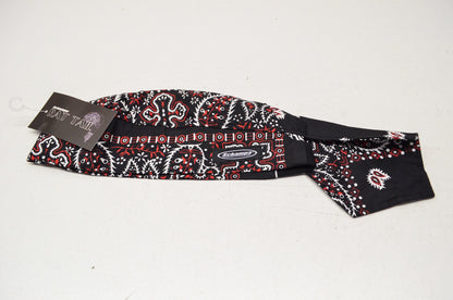 New Schampa Old School Rat Tail Skull Cap Stretch Band Red White on Black Paisle