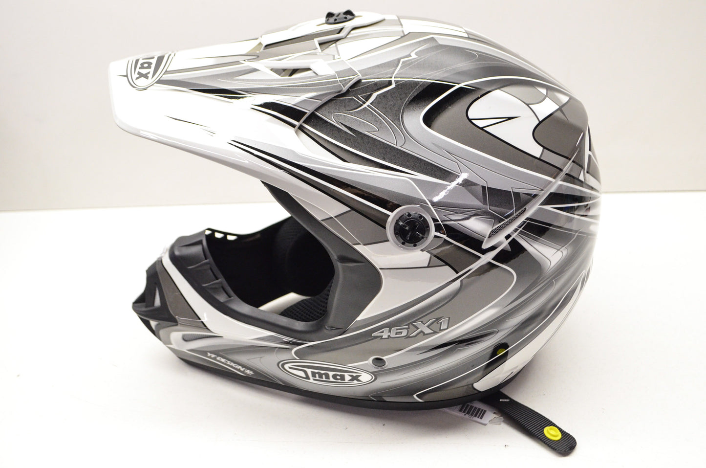 New Gmax White Black Silver Heavy Duty Off Road Core TC-5 Helmet Medium