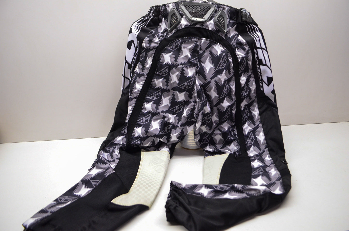 New Fly Racing Kinetic Pants Black Sz 36