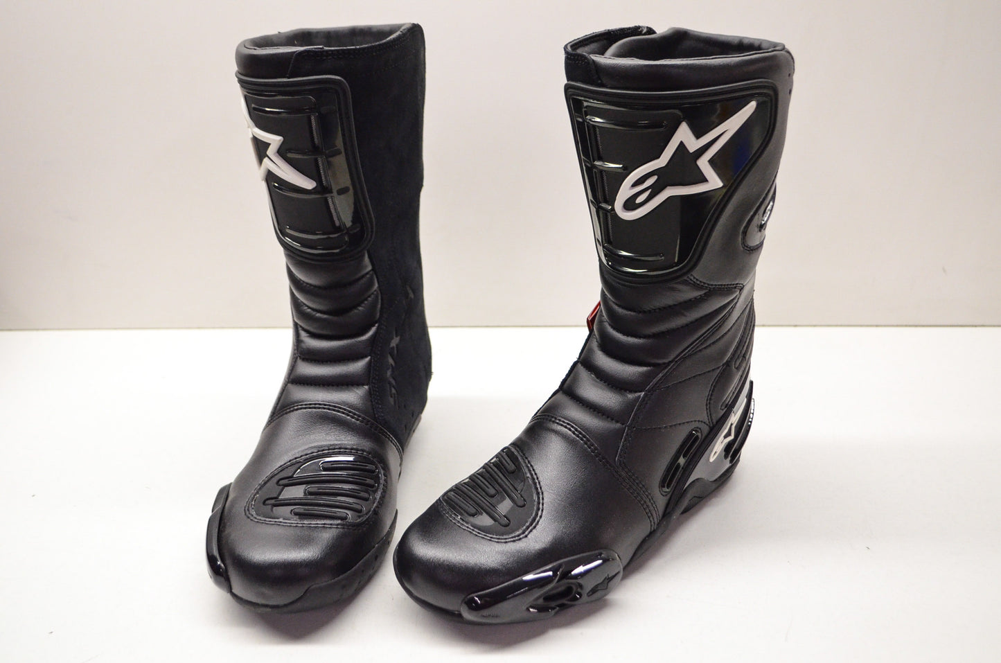 S-MX 4 Black Boots Size 10.5 USA 45 Euro NOS