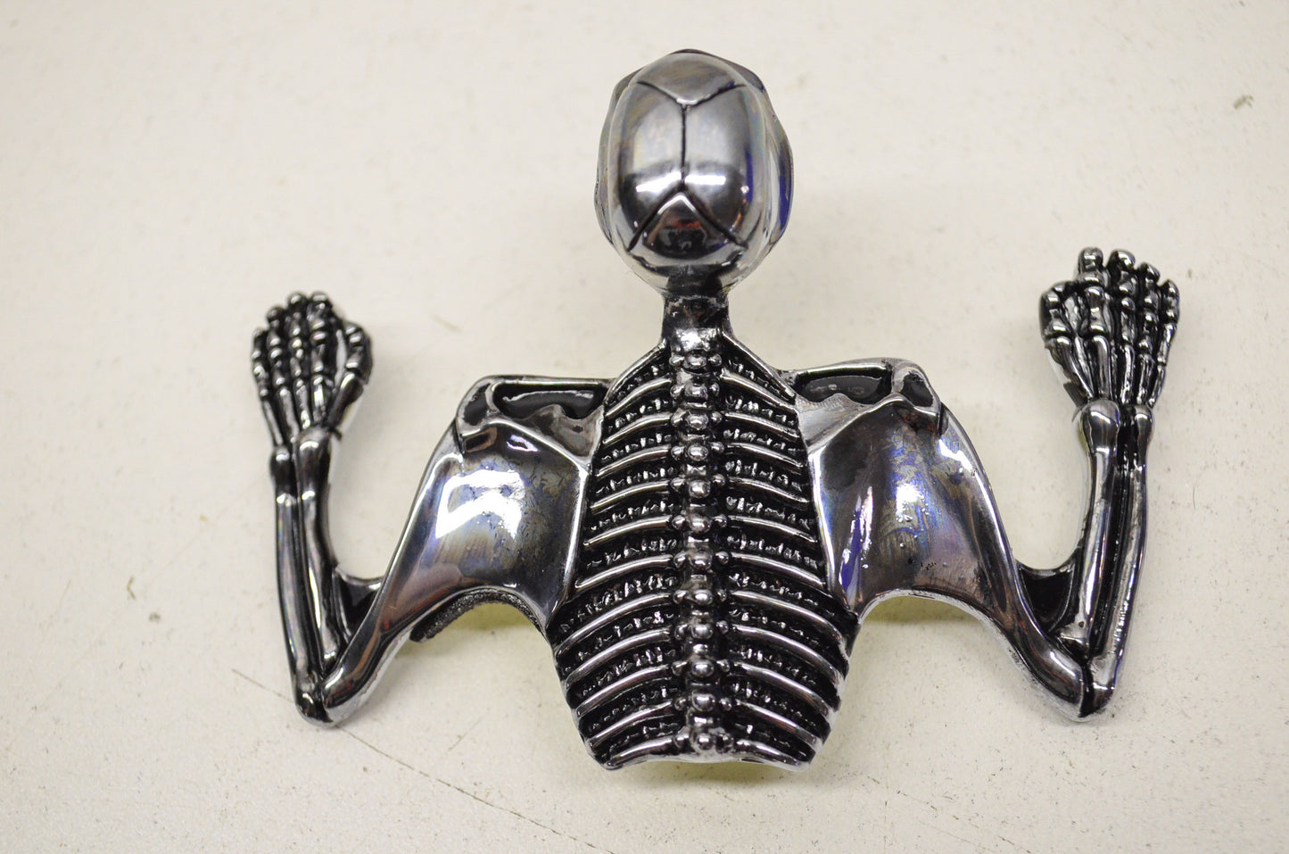 New Highway Hawk Skull Visor Ornament L
