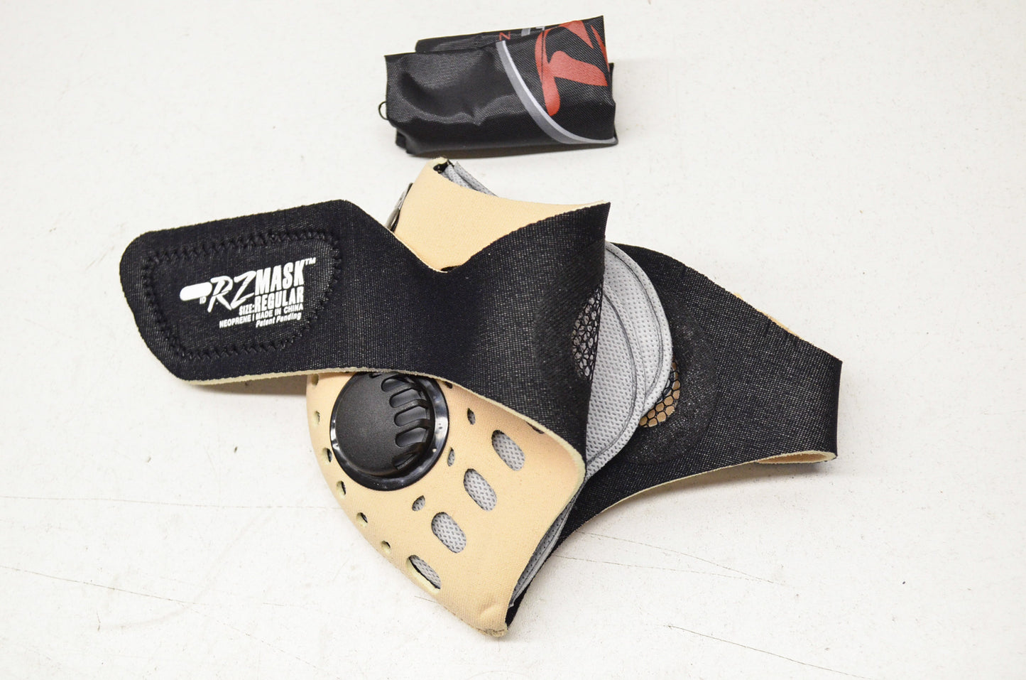 New RZ Mask Natural Regular SZ Mask W/ Filters & Storage Bag