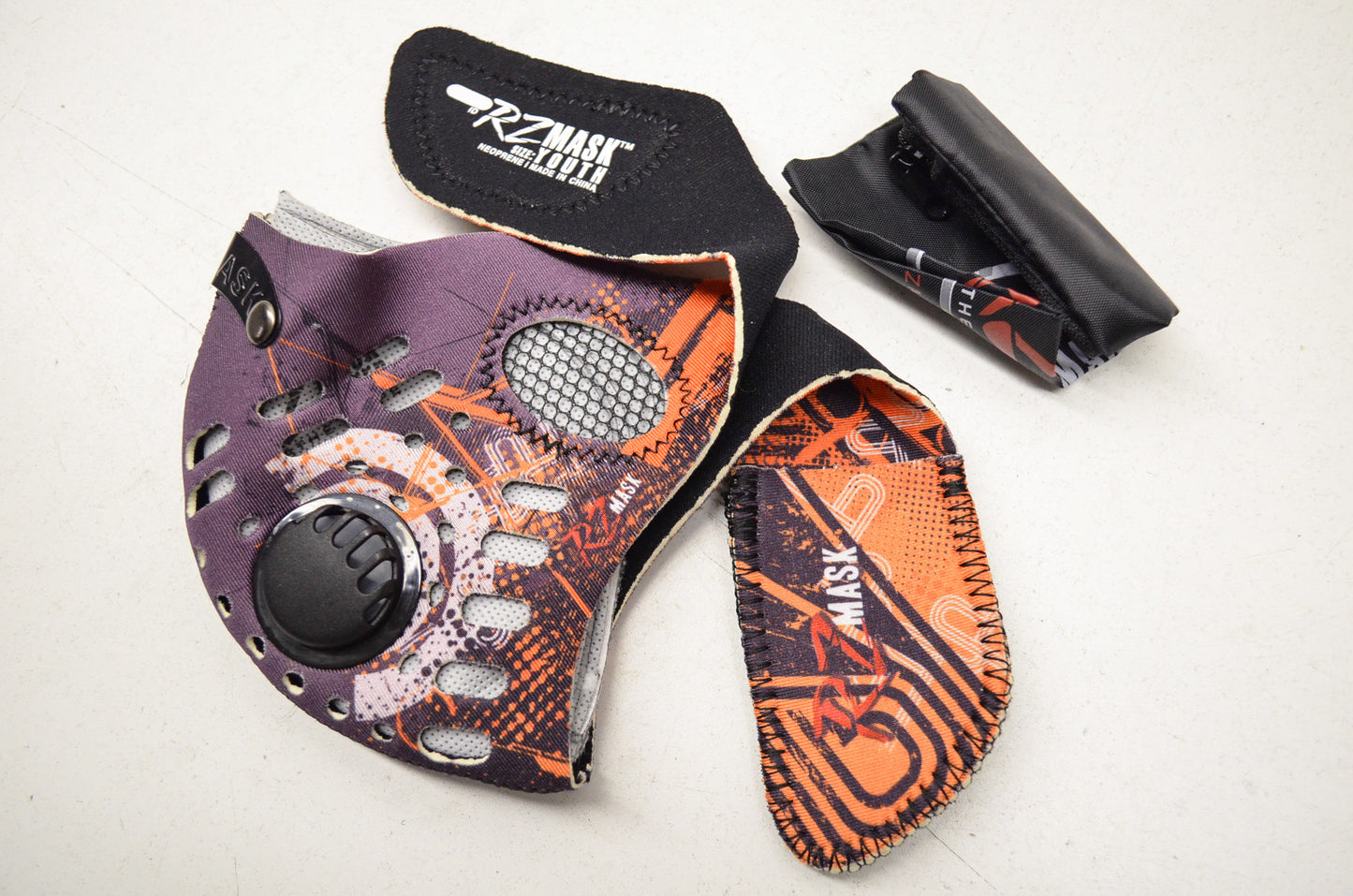 New RZ Mask Digitech Orange Youth Mask Under 120Lbs W/ Filters & Storage Bag