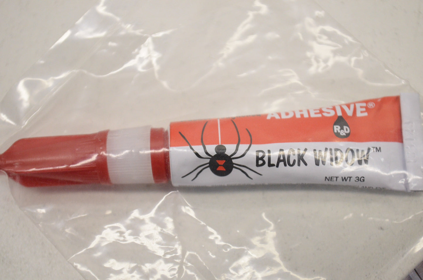 New Kuryakyn Black Widow Grip Glue 3g