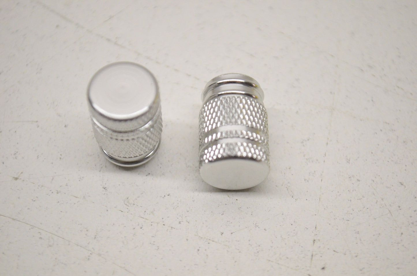 New Highway Hawk Aluminum Valve Stem Cover Set Kawasaki Vulcan