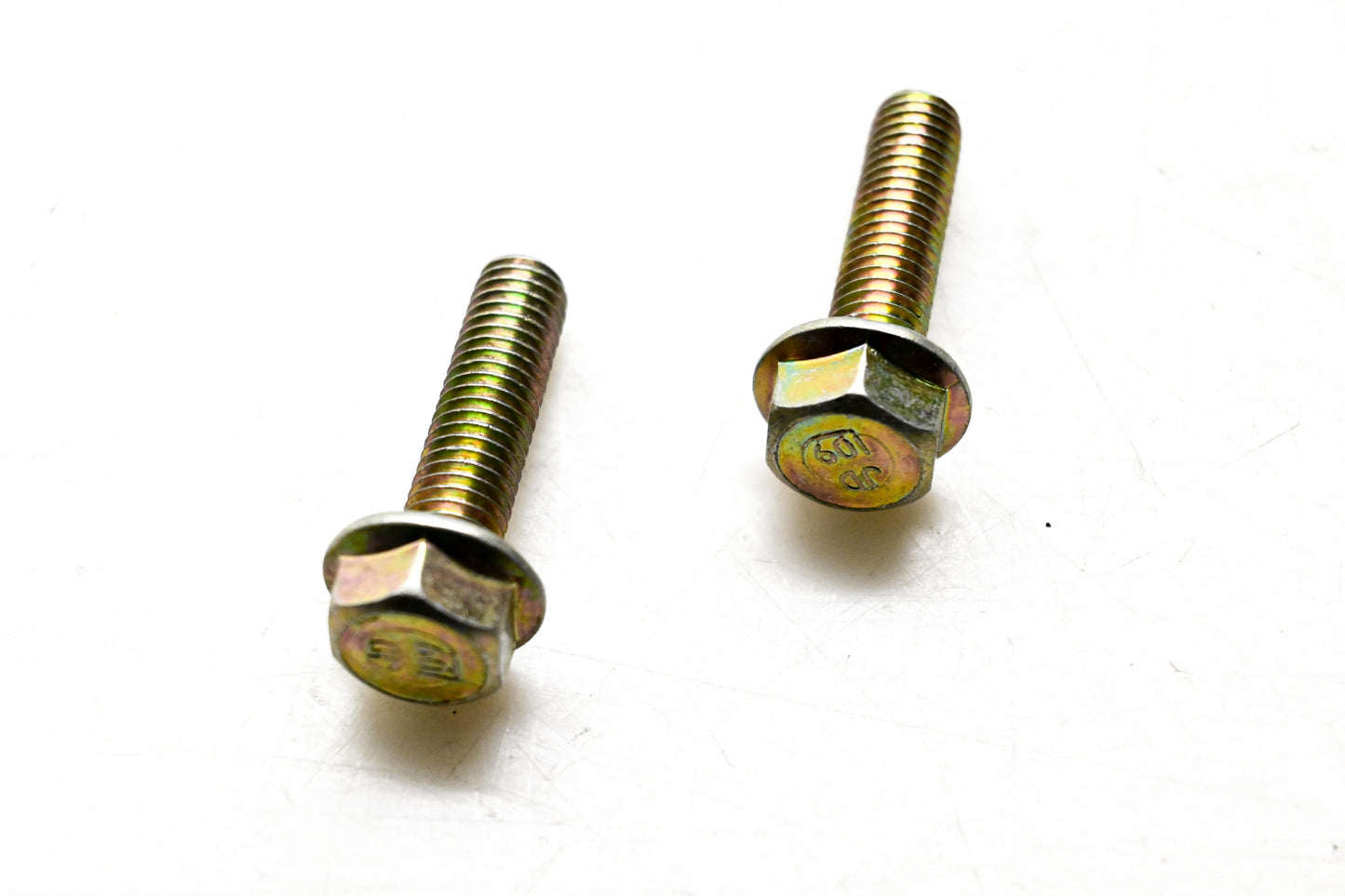New OEM John Deere 19M7868 Bolts Qty 2 NOS
