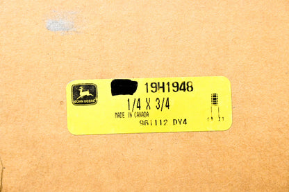 New OEM John Deere 19H1948 Screw 1/4 x 3/4 NOS