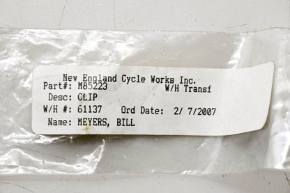 New OEM John Deere M85223 Clip NOS