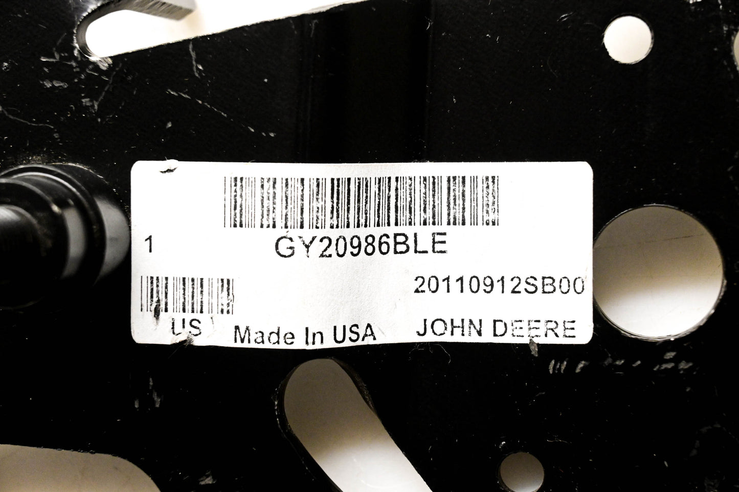 New OEM John Deere GY20986BLE, 499A029 Idler Arm Plate NOS