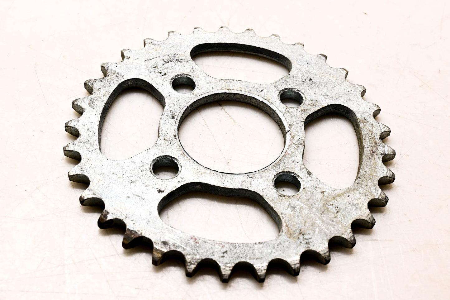 New OEM Kawasaki 42041-086 Sprocket 33T NOS