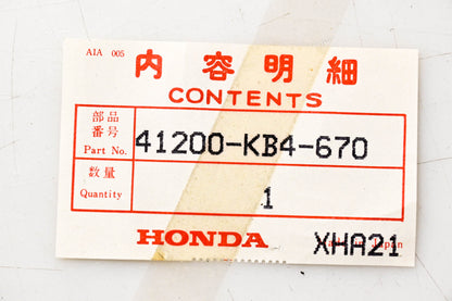 New OEM Honda 41200-KB4-670 Sprocket 32T NOS