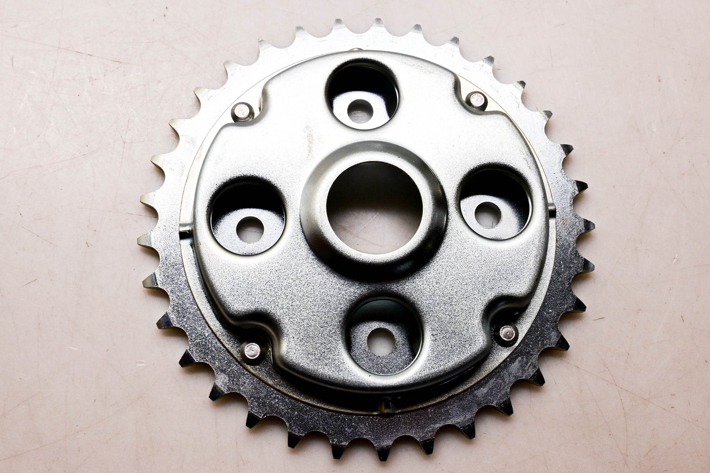 New OEM Honda 41200-KR3-670 Rear Sprocket 33T NOS