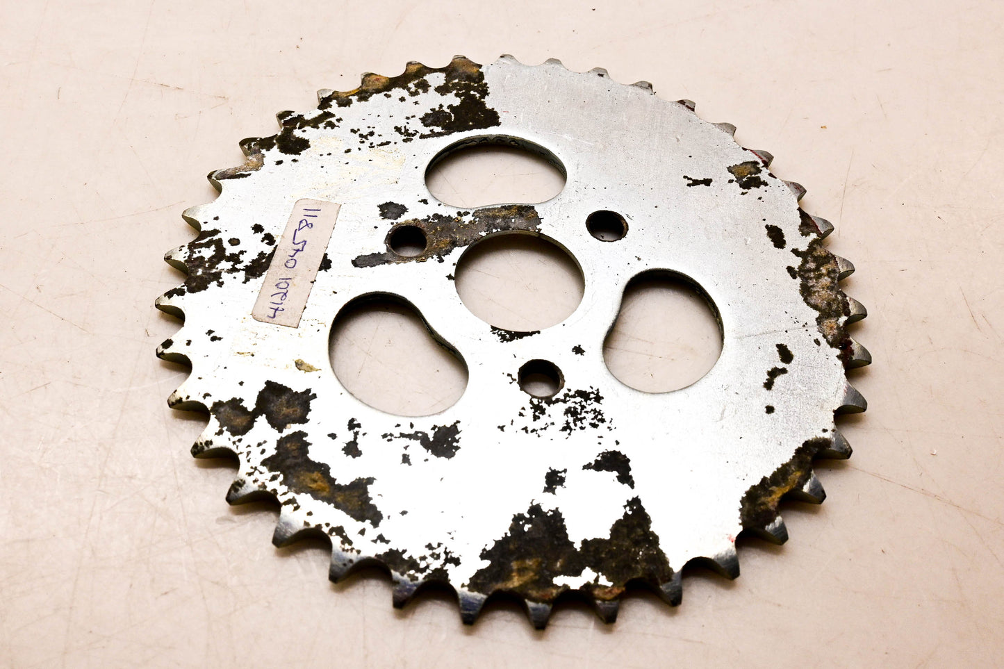 New OEM Honda 41201-045-811 Sprocket 39T NOS