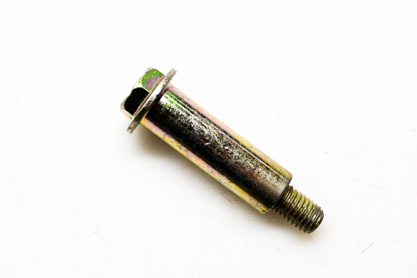 New OEM John Deere M111701 Bolt NOS